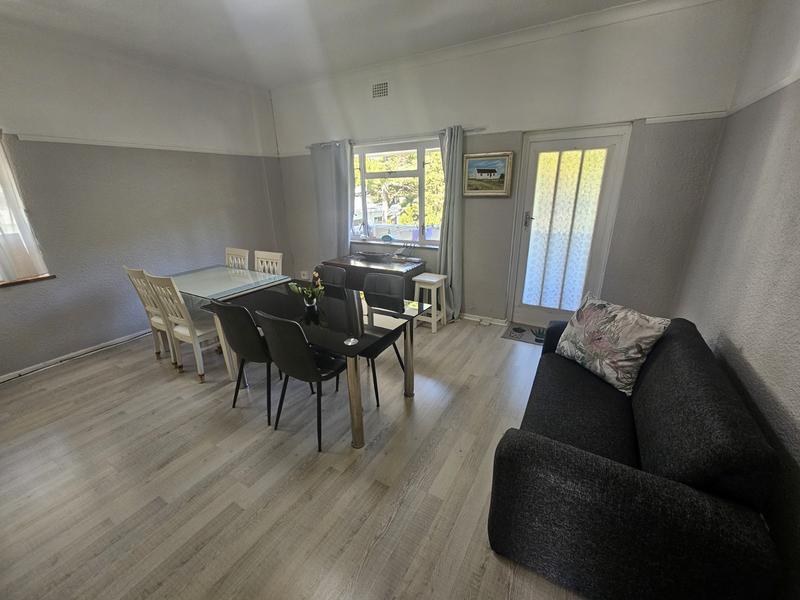 To Let 2 Bedroom Property for Rent in Rondebosch Western Cape